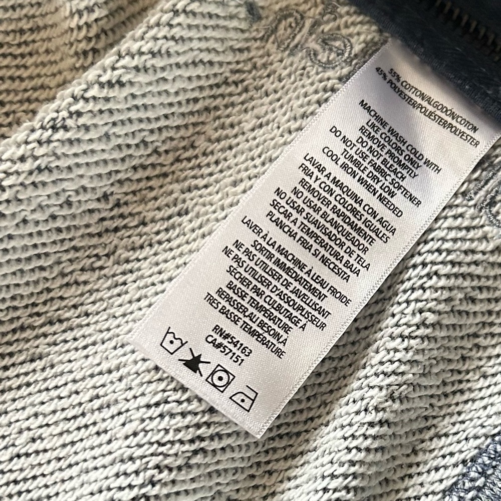 Calvin Klein Performance women's blue sweater vest - Picture 5 of 5